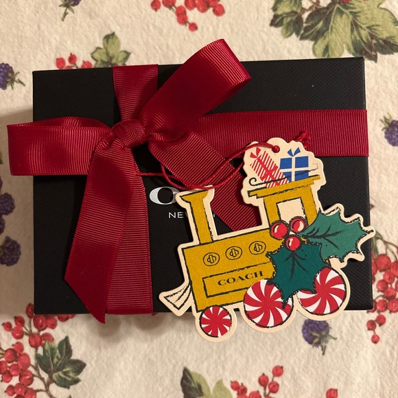 π COACH BOX BUNDLE π NWOT π - Picture 4 of 16